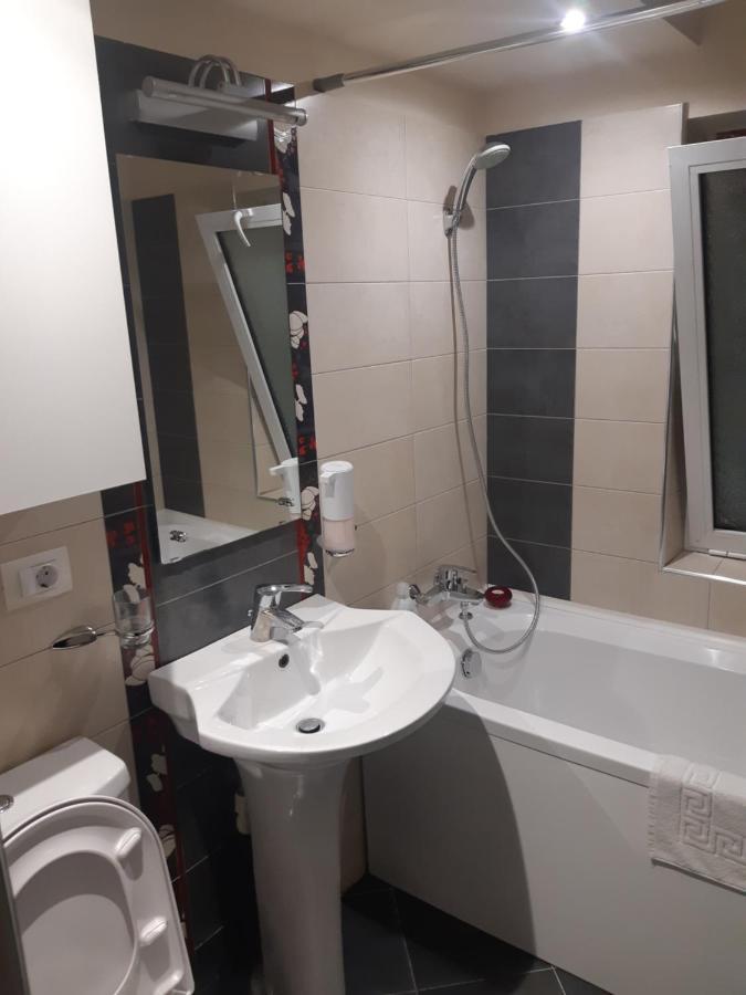 Apartament In Centrul Iasului Ιάσιο Εξωτερικό φωτογραφία