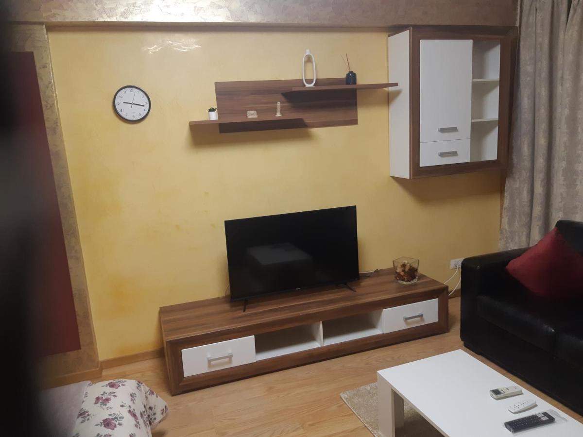 Apartament In Centrul Iasului Ιάσιο Εξωτερικό φωτογραφία